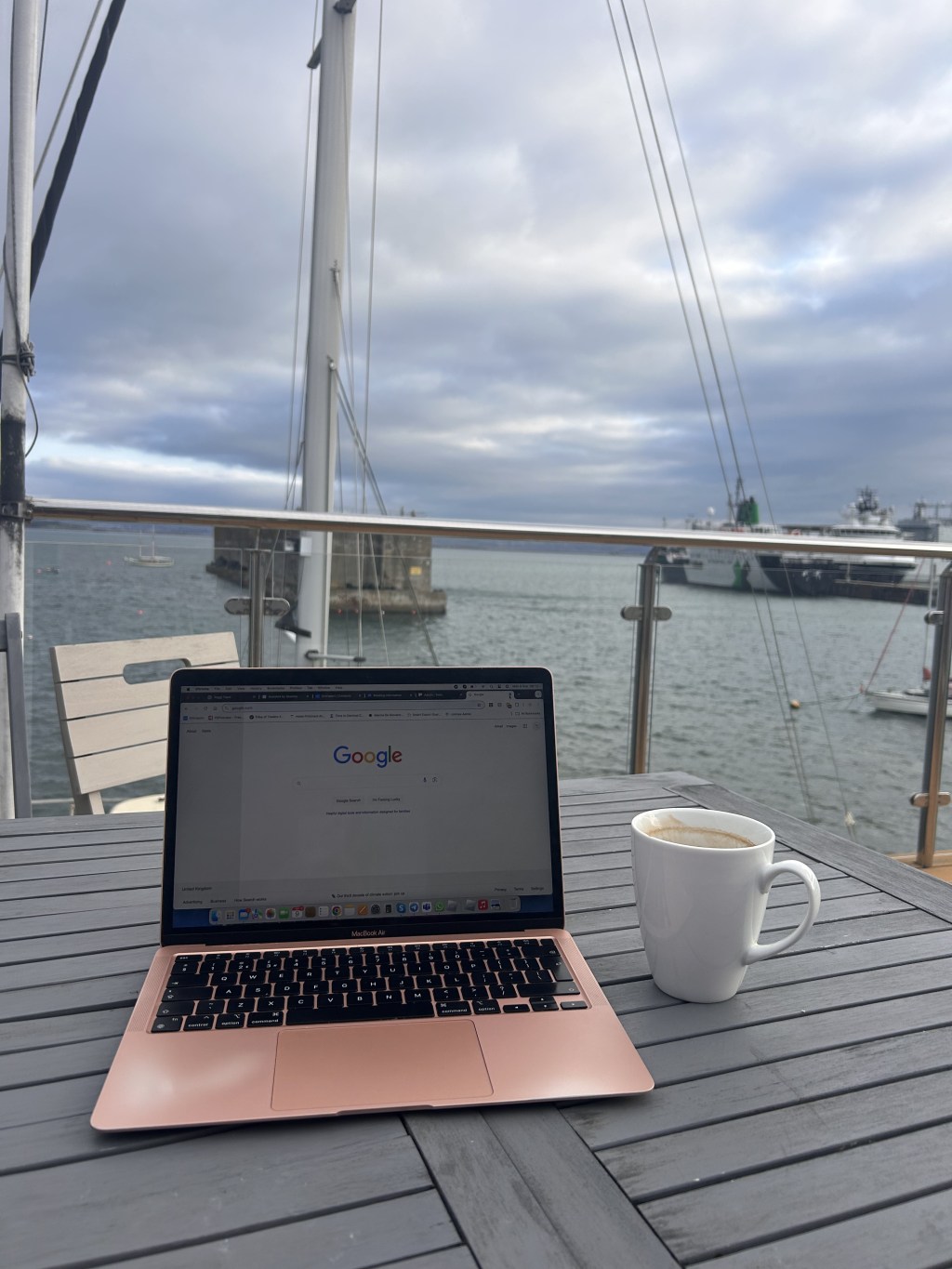 Why Virtual Assistants Are The Future of Remote&nbsp;Work